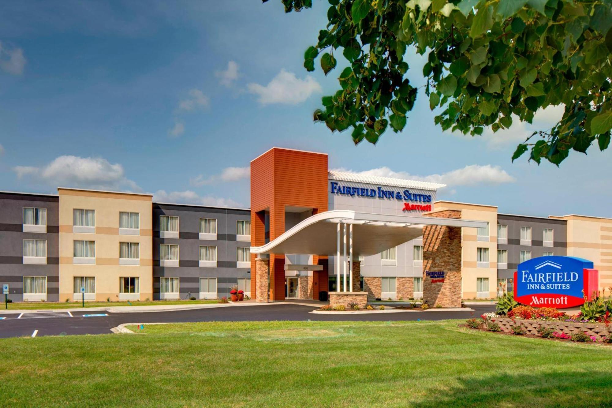 Fairfield & By Marriott West/middleton Hotel 3*
